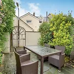 2 Bed In Oc-sz427 *