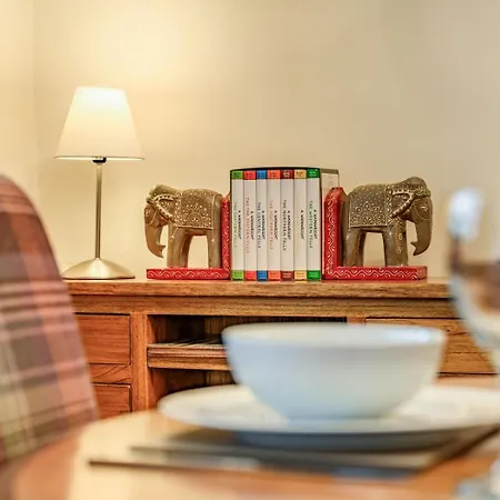 2 Bed In Oc-sz427 Κέσγουικ